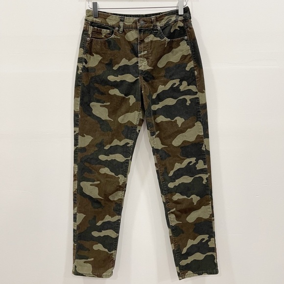 American Eagle Mom Jean Camo Corduroy Green Pants - Picture 1 of 8